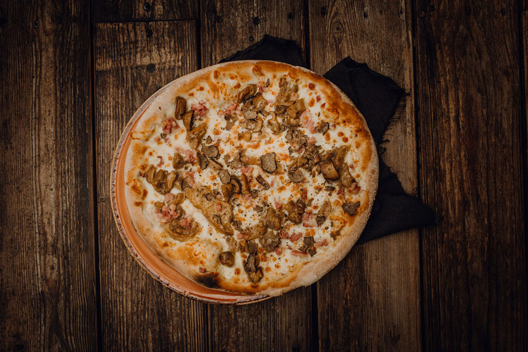 Pizza Jäger und Sammler - Pizzeria Freudenstadt