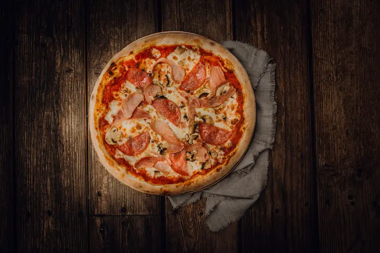 Pizza Speciale Pizzeria Freudenstadt